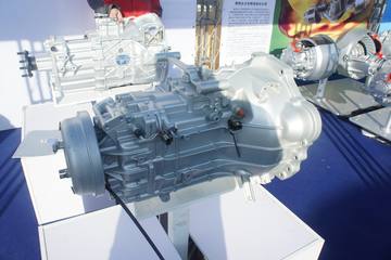 ɰ400