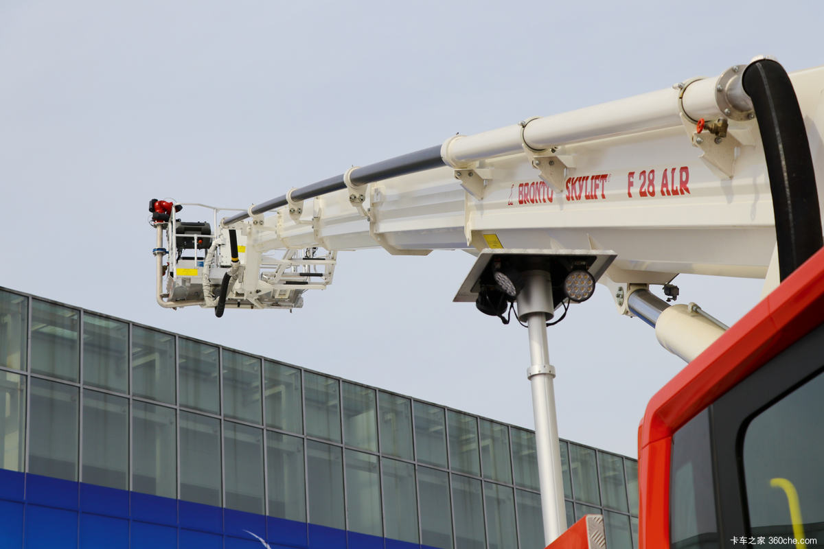 【图】博浪涛F28ALR登高平台消防车_卡车之家