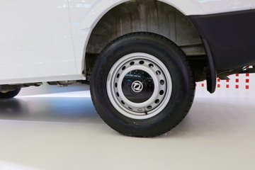 V9 2.3L 136 ж