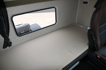 J7ؿ 560 4X2 ǣ()(Һ)