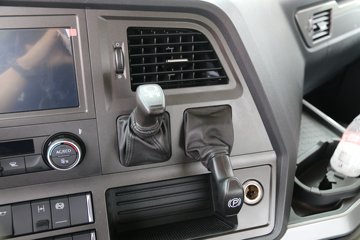 J7ؿ 560 4X2 ǣ()(Һ)
