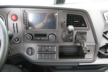 J7ؿ 560 4X2 ǣ()(Һ)
