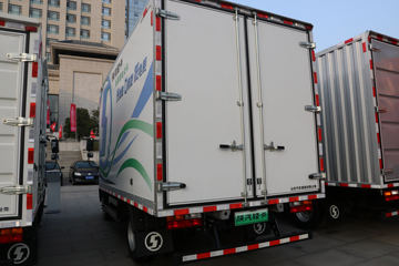 Ῠ E3000 4.18״綯ʽػ81.14kWh