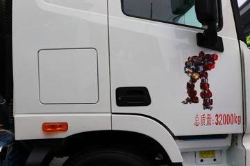 ŷ GTL  360 6X2 ͳ