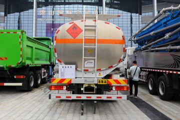 ŷ GTL  360 6X2 ͳ