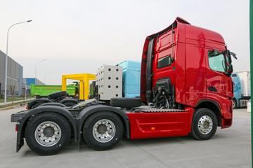 X6000 800 6x4 ǣ