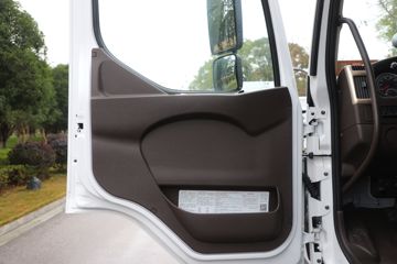 �������� �³���M3 170���� 4X2 ��ˮ������