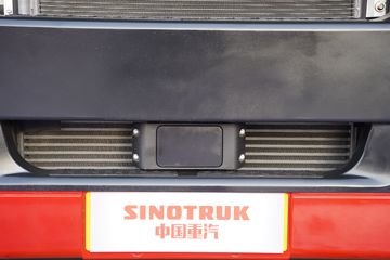 й ǵ¿SITRAK G7Sؿ 530 LNGԶǣ