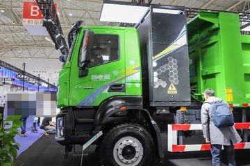 ܻH6 6X4 ʽ綯ж282kWh