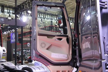  HK 680 6X4 AMTԶǣ