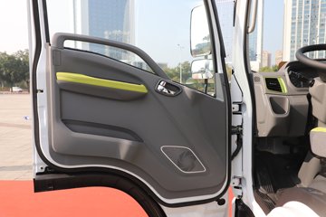 L2 춯 4X2 L2V ɲ 4.2׵ŲդʽῨ ˹14.01kWh