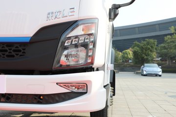 L2 춯 4X2 L2V ɲ 4.2׵ŲդʽῨ ˹14.01kWh