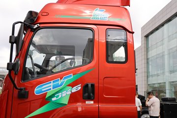 JK6 4X2 7.75״綯ʽػ 246.68kWh