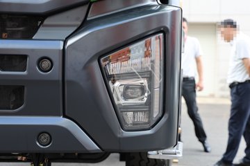 ӥ 7.8L 350 8X4 5.8ж