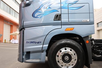 ൺ ӥ  13.2L LNG 530 8X4 9.5ײդʽػ