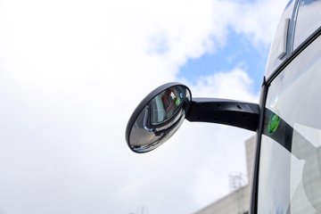 ൺ ӥ  13.2L LNG 530 8X4 9.5ײդʽػ