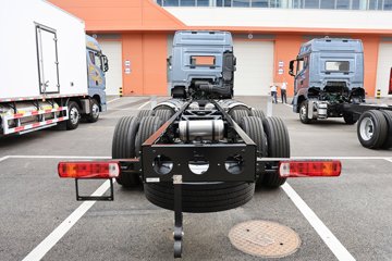 ൺ ӥ  13.2L LNG 530 8X4 9.5ײդʽػ