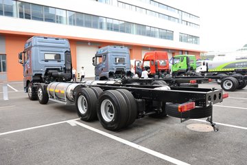 ൺ ӥ  13.2L LNG 530 8X4 9.5ײդʽػ