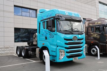 ӥ 530 6X4 LNGԶ ǣ