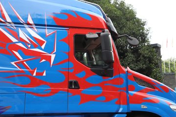 ������������T7L 520���� 6X4 AMT�Զ��� ǣ����