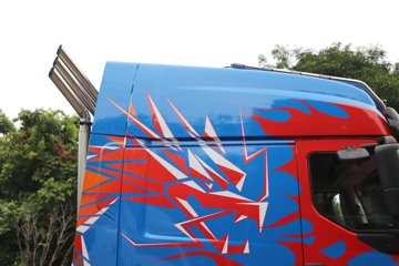 ������������T7L 520���� 6X4 AMT�Զ��� ǣ����