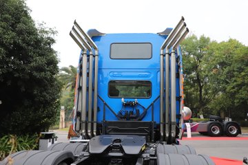 ������������T7L 520���� 6X4 AMT�Զ��� ǣ����