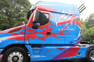 ������������T7L 520���� 6X4 AMT�Զ��� ǣ����