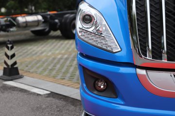 ������������T7L 520���� 6X4 AMT�Զ��� ǣ����