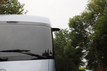 ��������������Ӱ 6X4 ���綯ǣ���� ����ʱ��400kWh