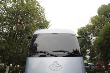 ��������������Ӱ 6X4 ���綯ǣ���� ����ʱ��400kWh