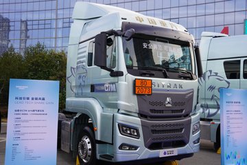 �����ǵ¿�C7M 11.1L���� 490���� 6X4 �й�������AMT�Զ��� Σ��Ʒǣ����