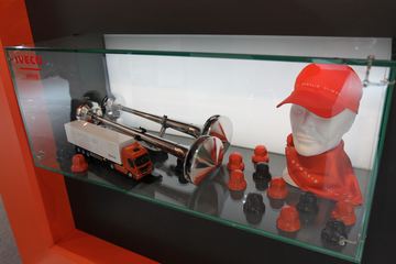 άIveco չ̨