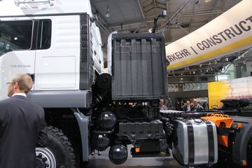 ��TGS 40.540 6X6������䳵