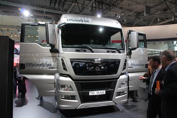 TGX 18.440ȫǣ