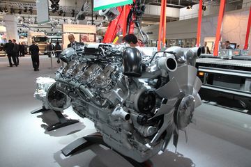 ˹V8+
