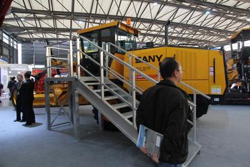 ��һ�ع� ·�湤�̻�е