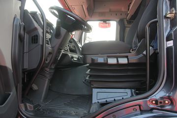 J6P 6X4 11Lǣ( ˦)