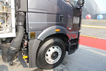 J6P 6X4Դǣ(13LȻ)