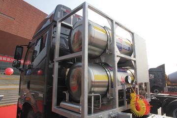 J6P 6X4Դǣ(13LȻ)