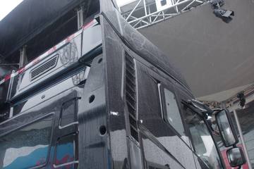  2013 J6Pǣ