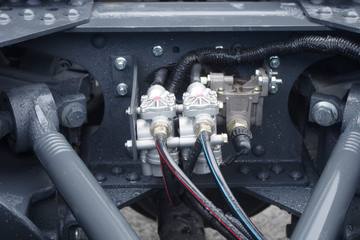  J6P 13LȻǣ