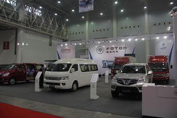 ŷ1 4x2 Ῠ