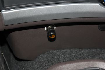 ǣ