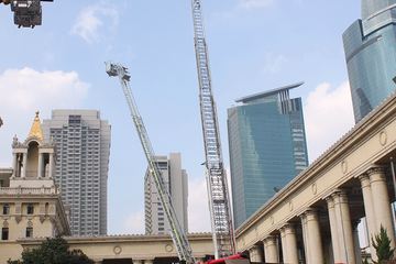 2013�Ϻ���������չ